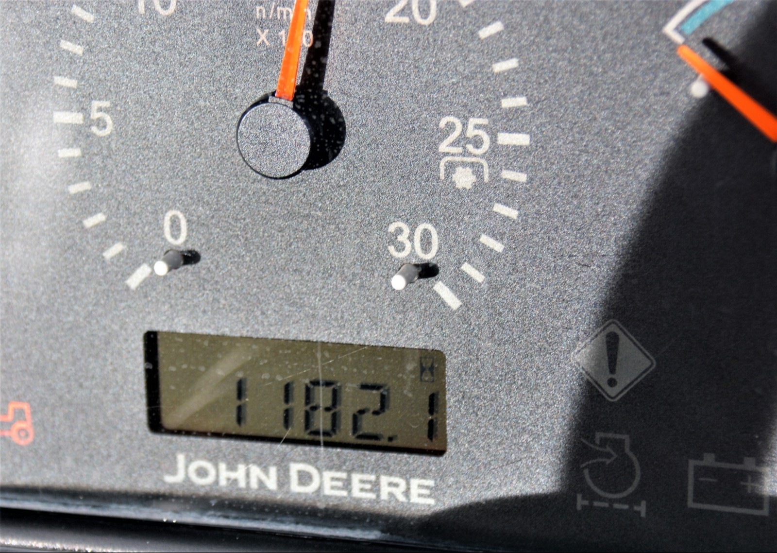 2012 John Deere 3320 4x4 Tractor with Loader Gannon Rock Rake 1182+ Hours