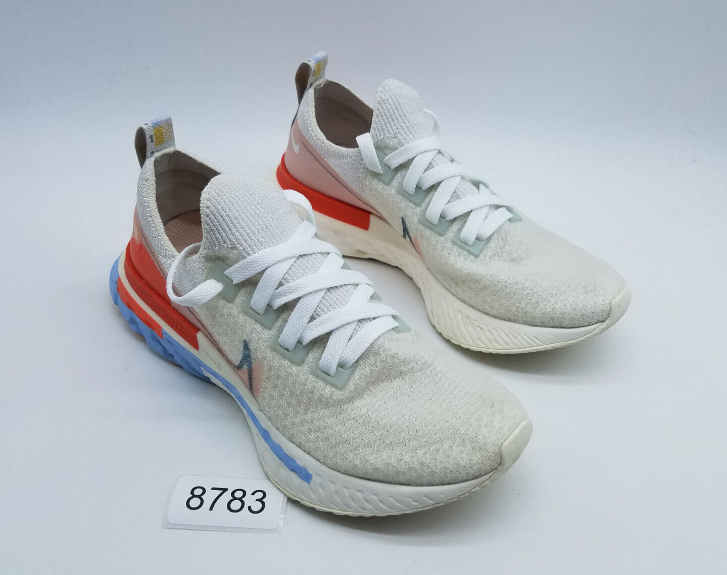 nike women's react infinity run flyknit running shoes white