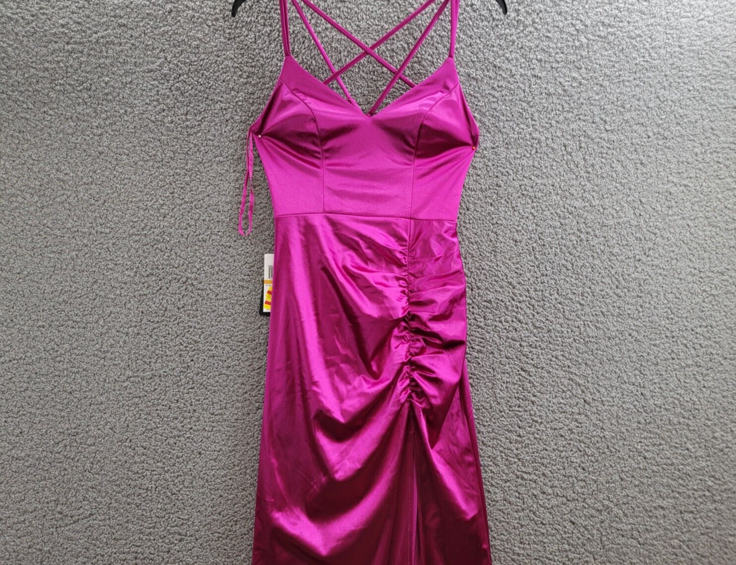 City Studio Satin Cross-Strap Mesh Embellished Back Gown Juniors 3/4 Deep Orchid - Picture 3 of 16