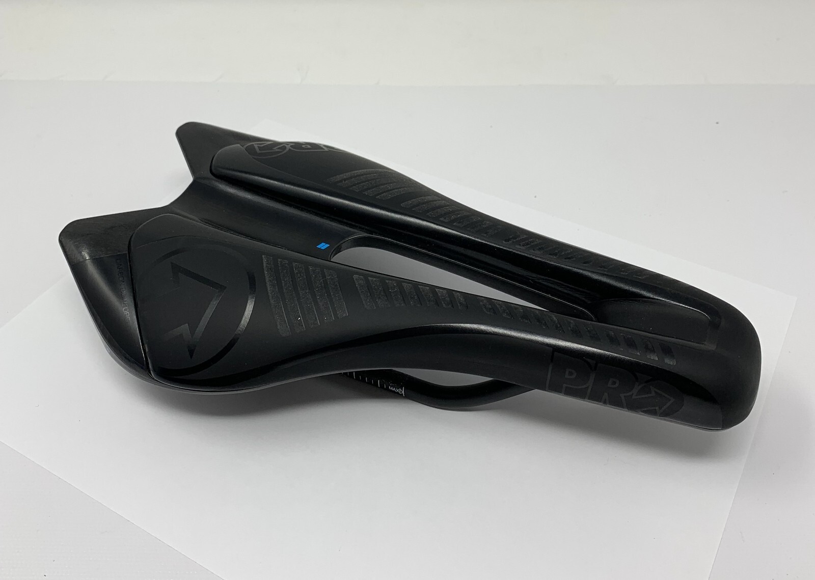 Shimano Pro Aerofuel II TT Carbon 142mm Saddle | eBay