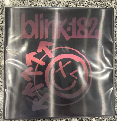 Blink 182 ''One More Time'' Pink & Black Vinyl LP Lenticular /5000 - Blood Records