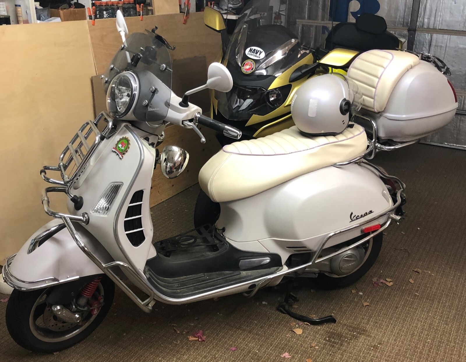 2016 Vespa GTS 300 Super - All custom build less than 1500 miles. Never dropped