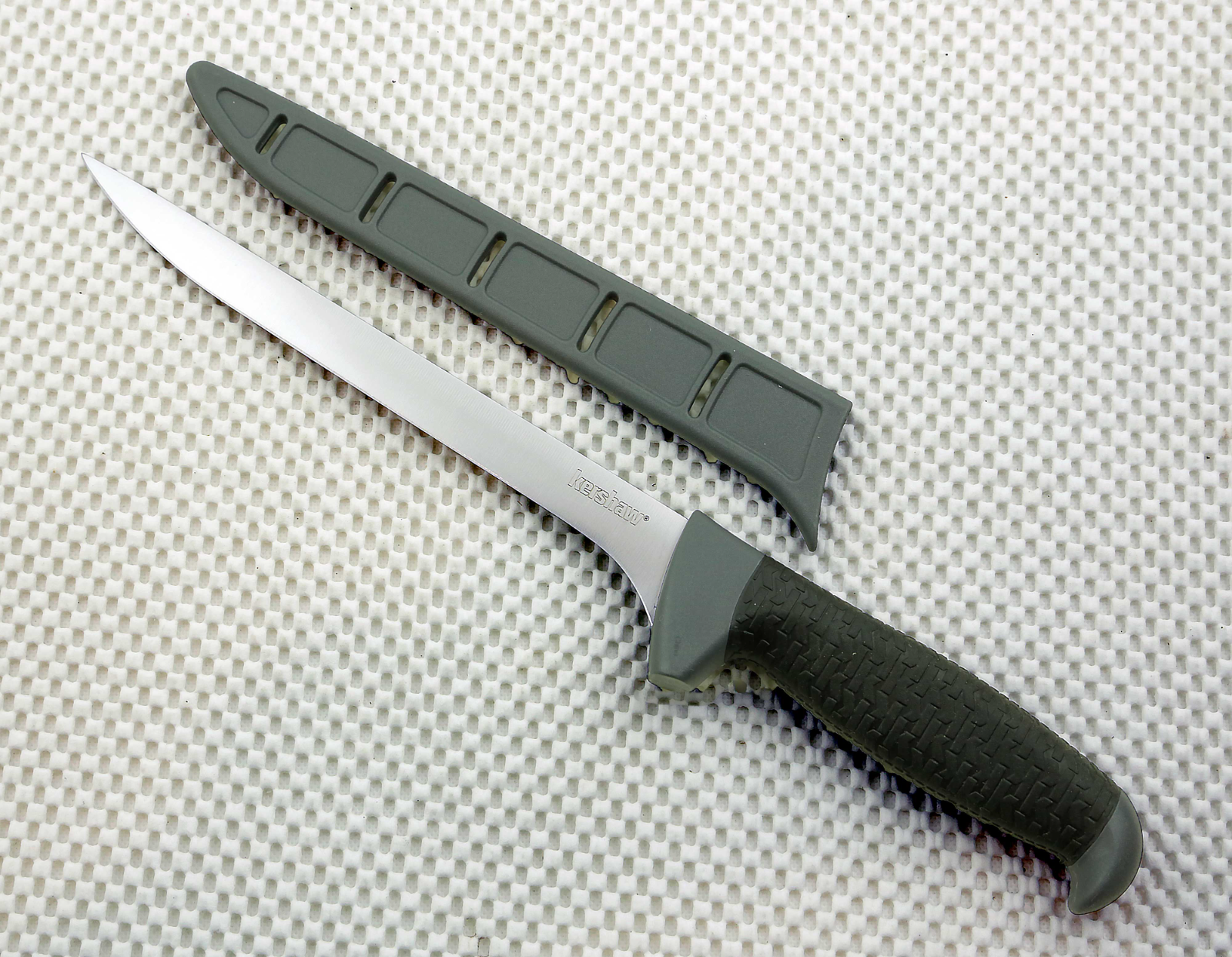 # 1247 Kershaw Narrow 7 1/2 " Fish Fillet Knife sheath 1247X new on Card fishing