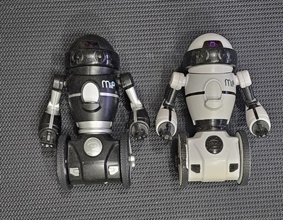 WowWee Mip Robot WHITE And BLACK Interactive Model Number 
