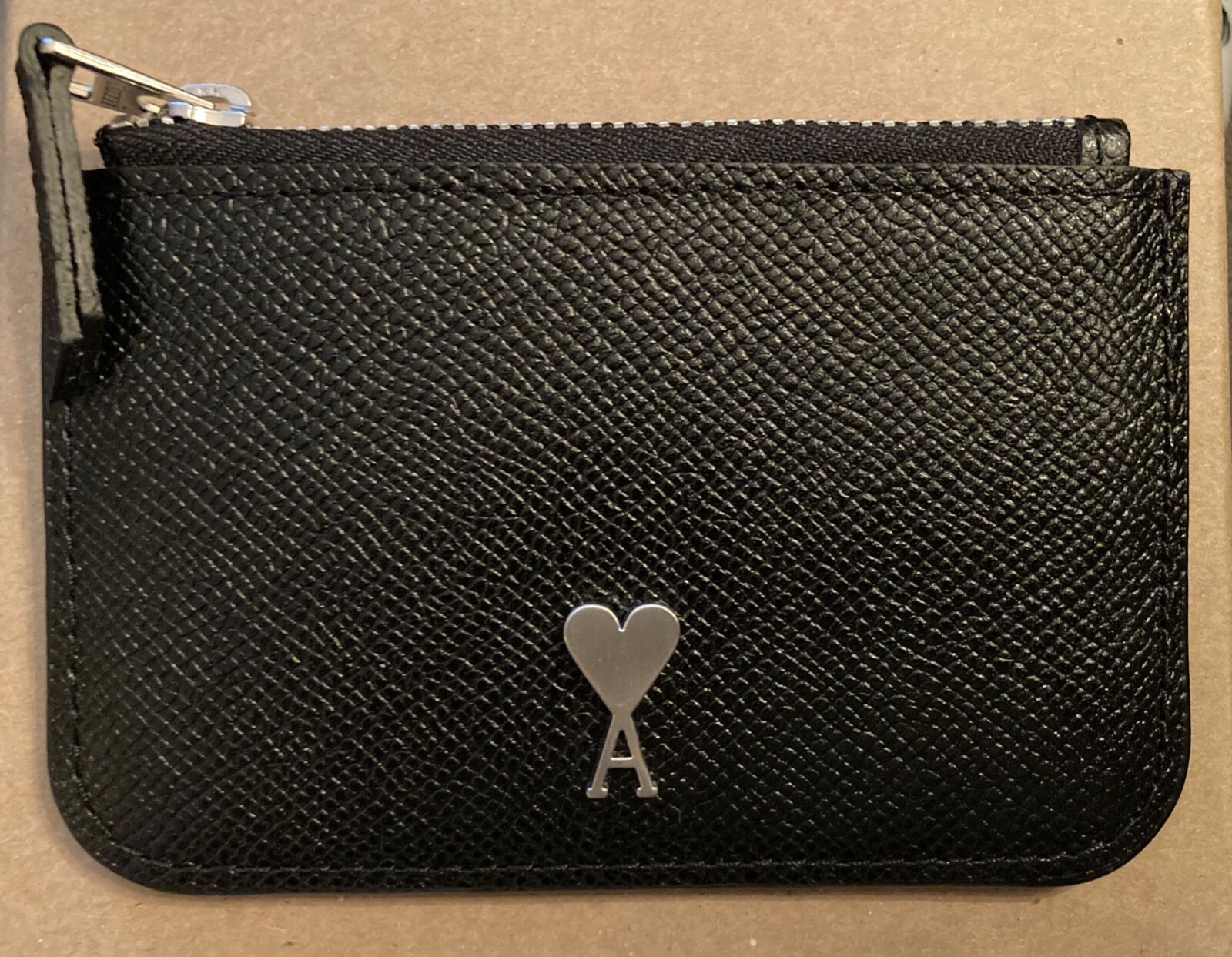 AMI Strap Card Holder Black ハートロゴ カード ウォレット AMI Strap Card Holder Black ハートロゴ カード ウォレット AMI
