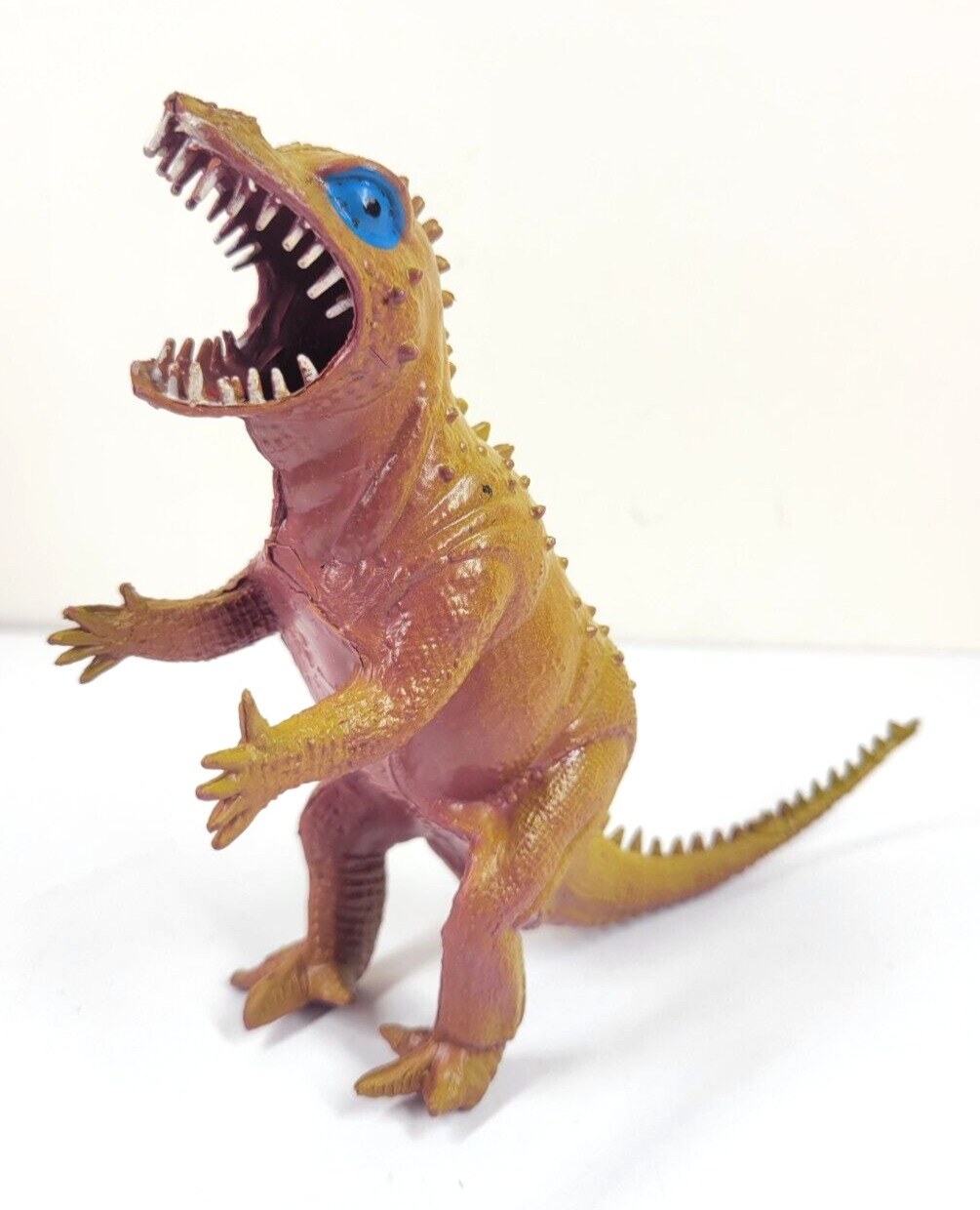 TREX フィギュア トリガーザティーレックス | おもちゃ通販のトイザらス
