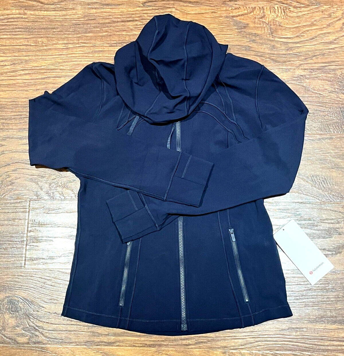 ルルレモン（lululemon）Hooded Define ジャケット Nulu NEW Women Lululemon Hooded Define Jacket Mesh Vent Nulu