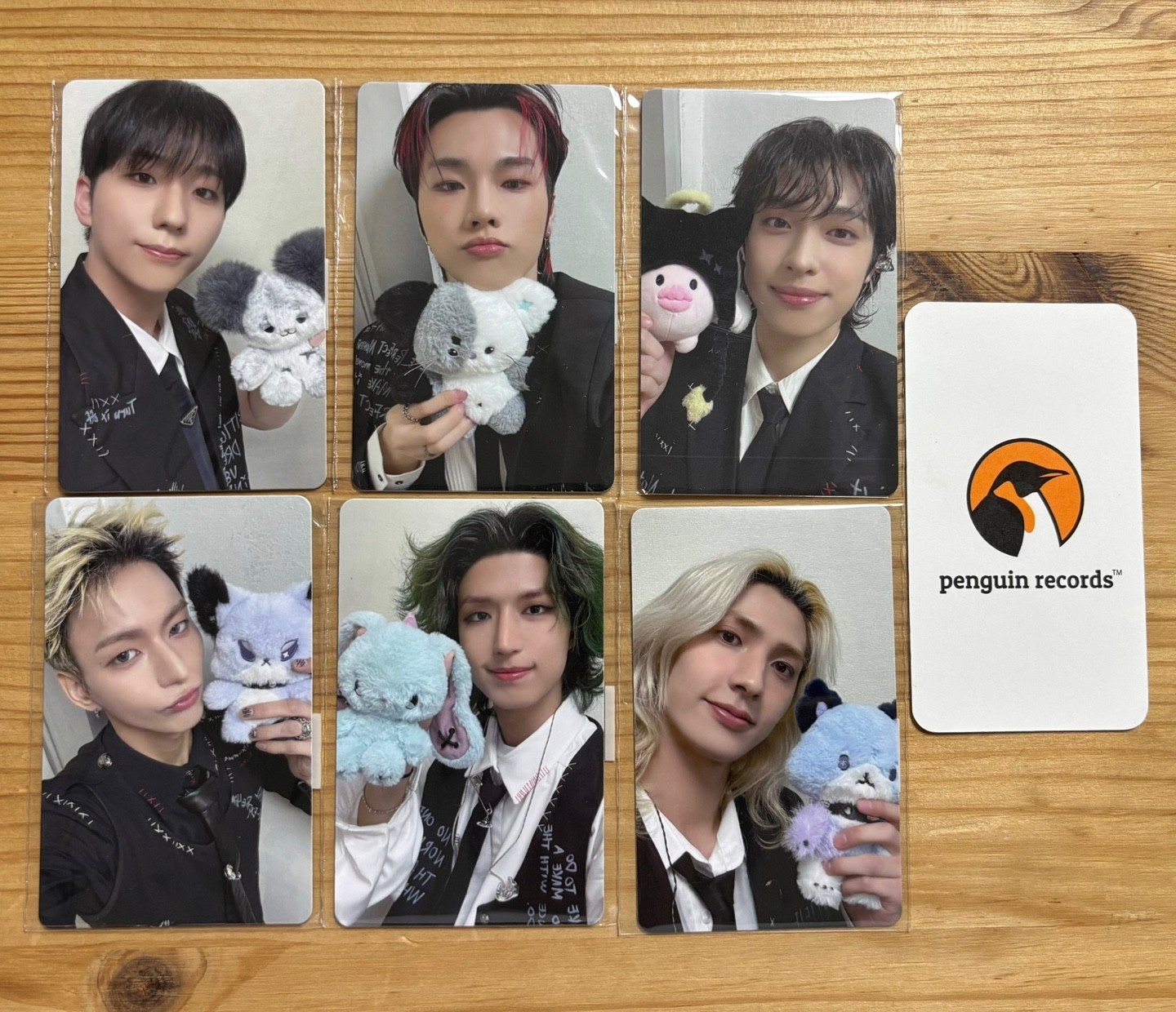 Xdinary Heroes - Beautiful Mind Xdinary Monsters BUSAN FANS SHOP