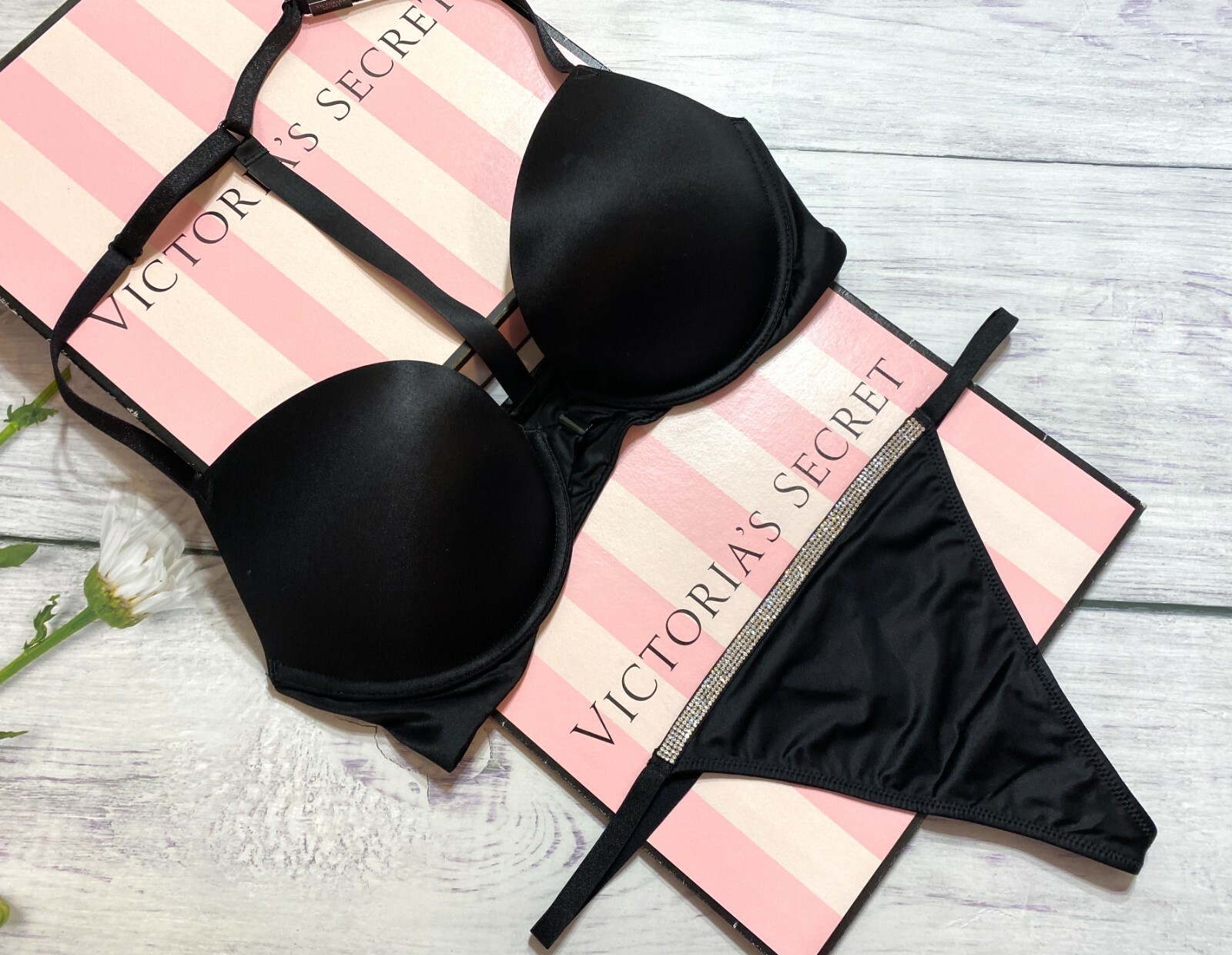 

Бюстгальтер Victorias Secret, очень сексуальный комплект с бюстгальтером пуш-ап на бретелях с Т-образным вырезом и логотипом, Черный