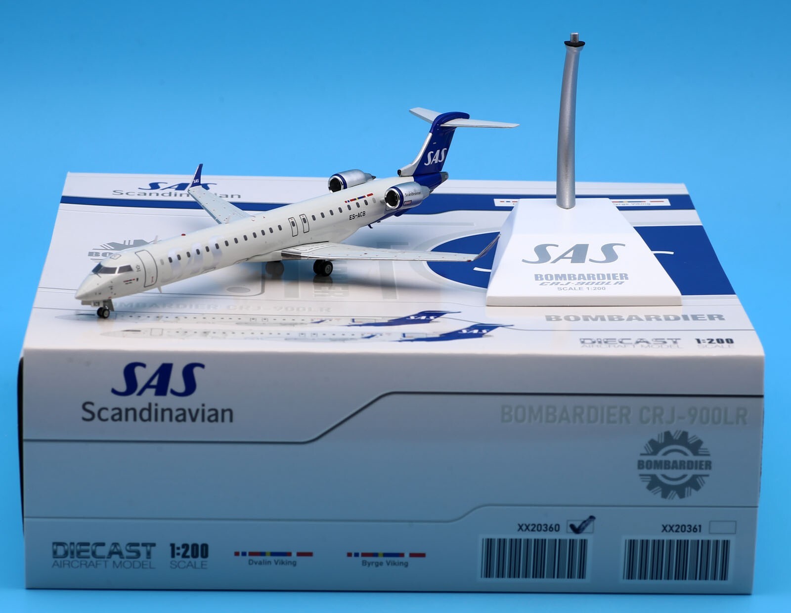 JC Wings 1:200 Scandinavian Airlines Bombardier CRJ-900ER