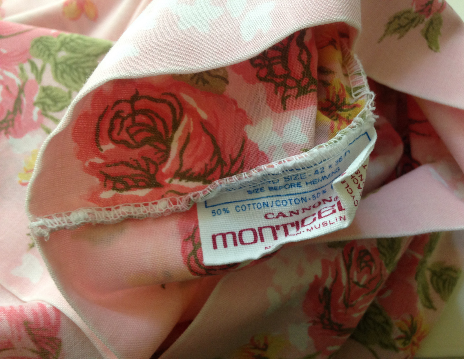 Cannon Monticello Pink shabby cottage Roses 2 x STANDARD PILLOWCASE