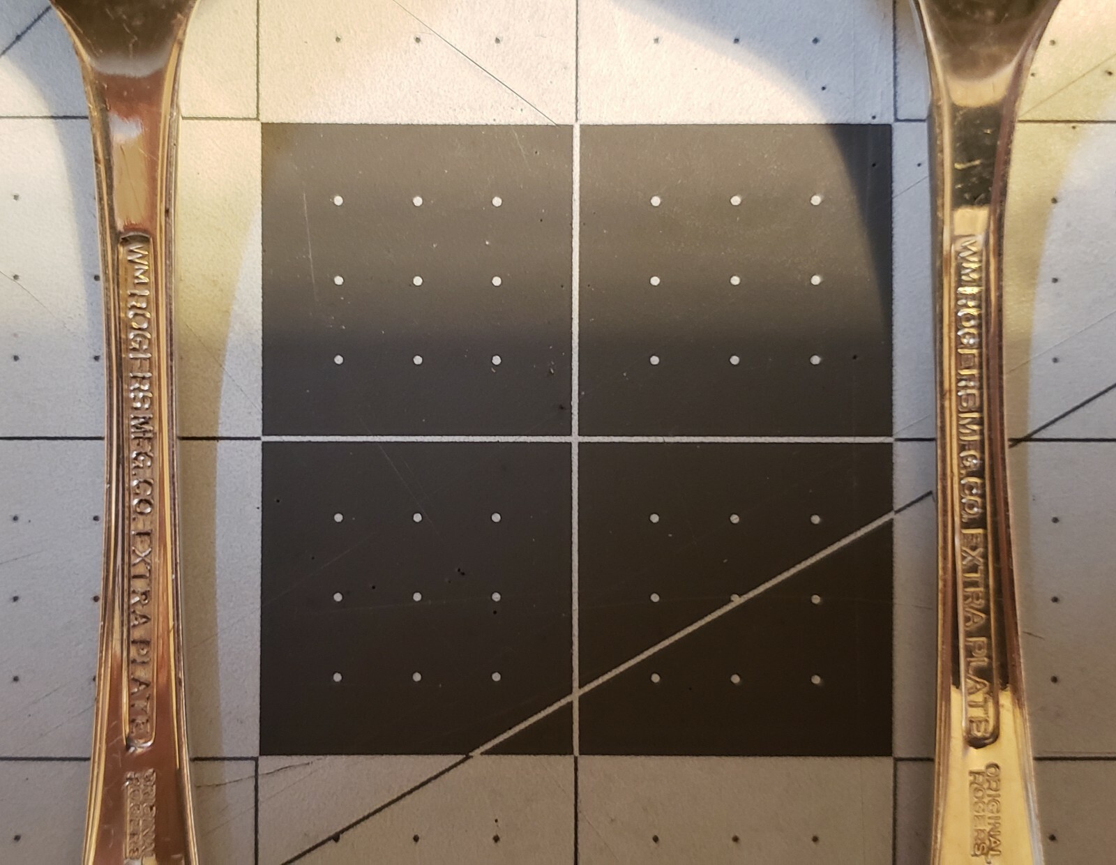 Set of 2 W.M. Rogers Serving Extra Plate Spoon Fork Flatware Silverware Utensil