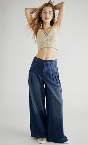 Широкие джинсы Free People Charlie с откидным боковым карманом и плиссировкой, синий Corvette 29 NWT