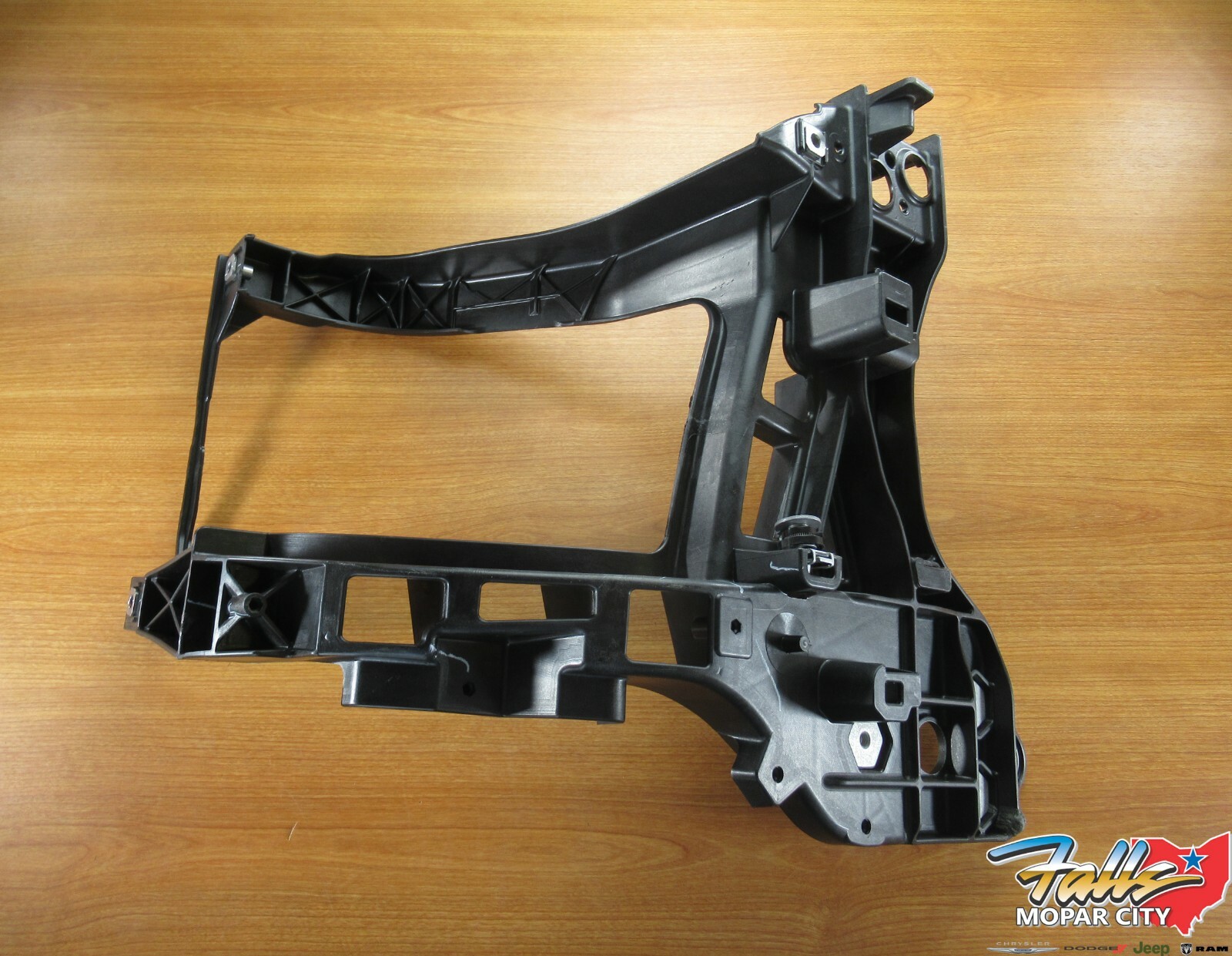 20132019 Ram 1500 2500 3500 Right Side Passenger Headlamp Mounting