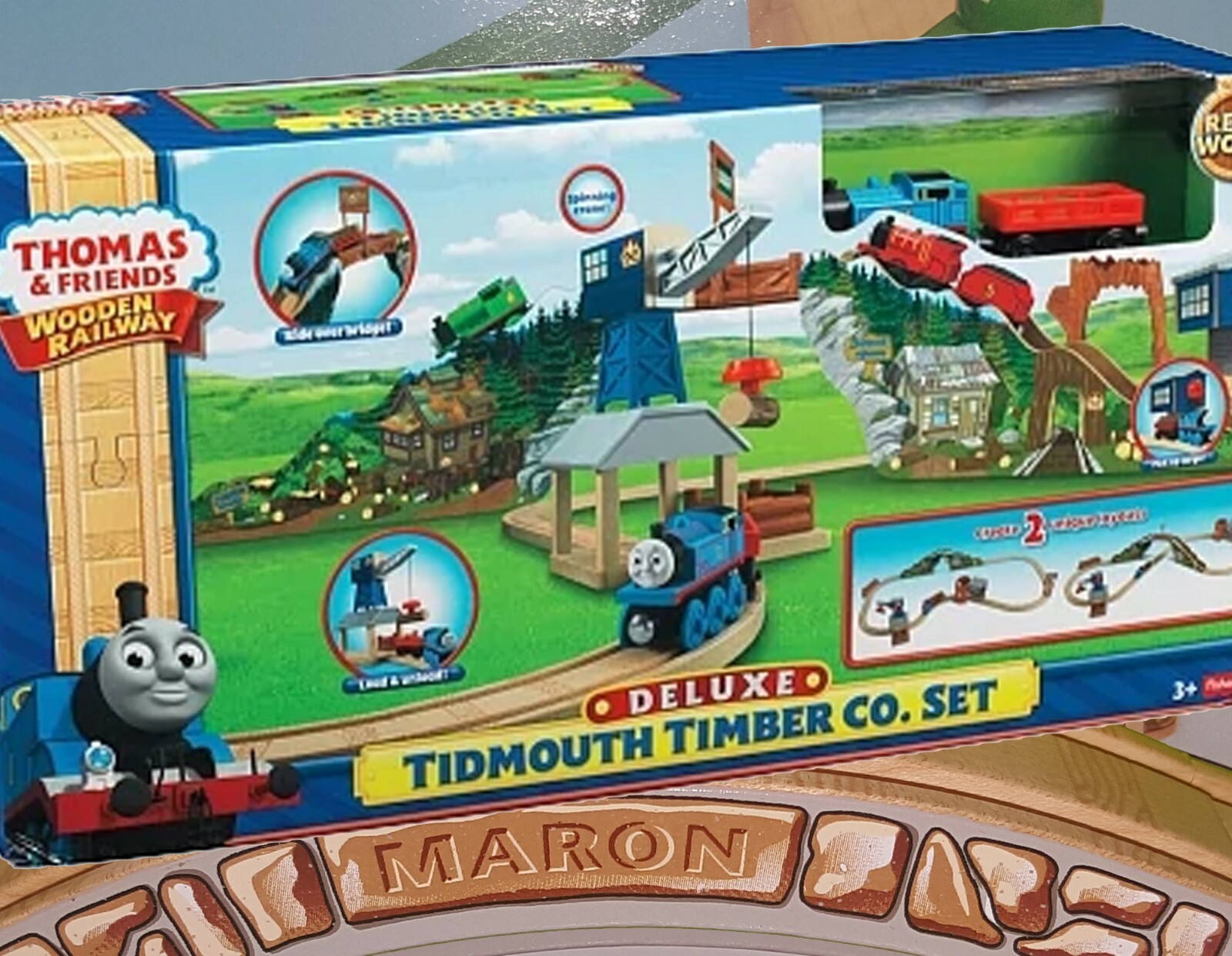 thomas wooden railway tidmouth sheds deluxe set