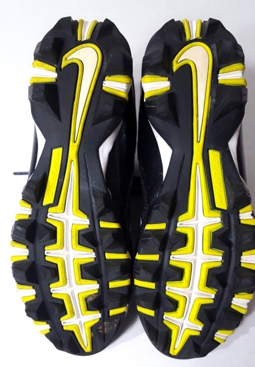 Nike Alpha Football Cleats Size 6 Youth VGC Black Nike Fast Flex Soles