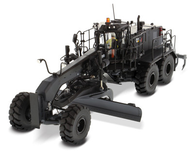 DM 85522 Caterpillar CAT 18M3 Motor Grader Special Edition Black Onyx 1:50
