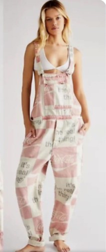 

Комбинезон Urban Outfitters Rolla Coca Cola с принтом в шахматную клетку Красный цвет слоновой кости  NWT, Red ivory