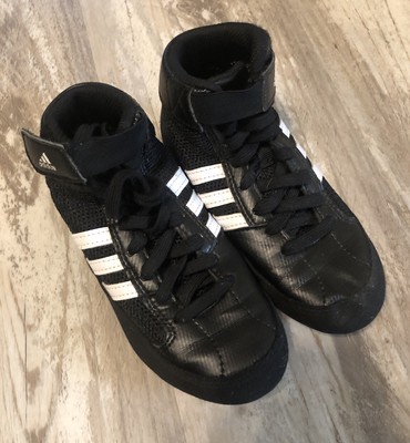 youth size 12 wrestling shoes