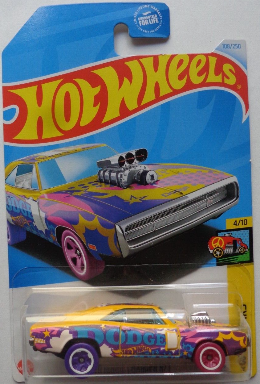 ミニカー Hot Wheels 70 Dodge Charger R/T nft Amazon.com: Hot Wheels '70 Dodge Charger R/T, [Blue] 249/250