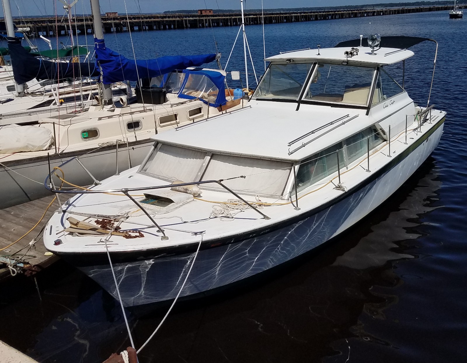 1966 Chris Craft Commander 31 Cabin Cruiser Florida Used