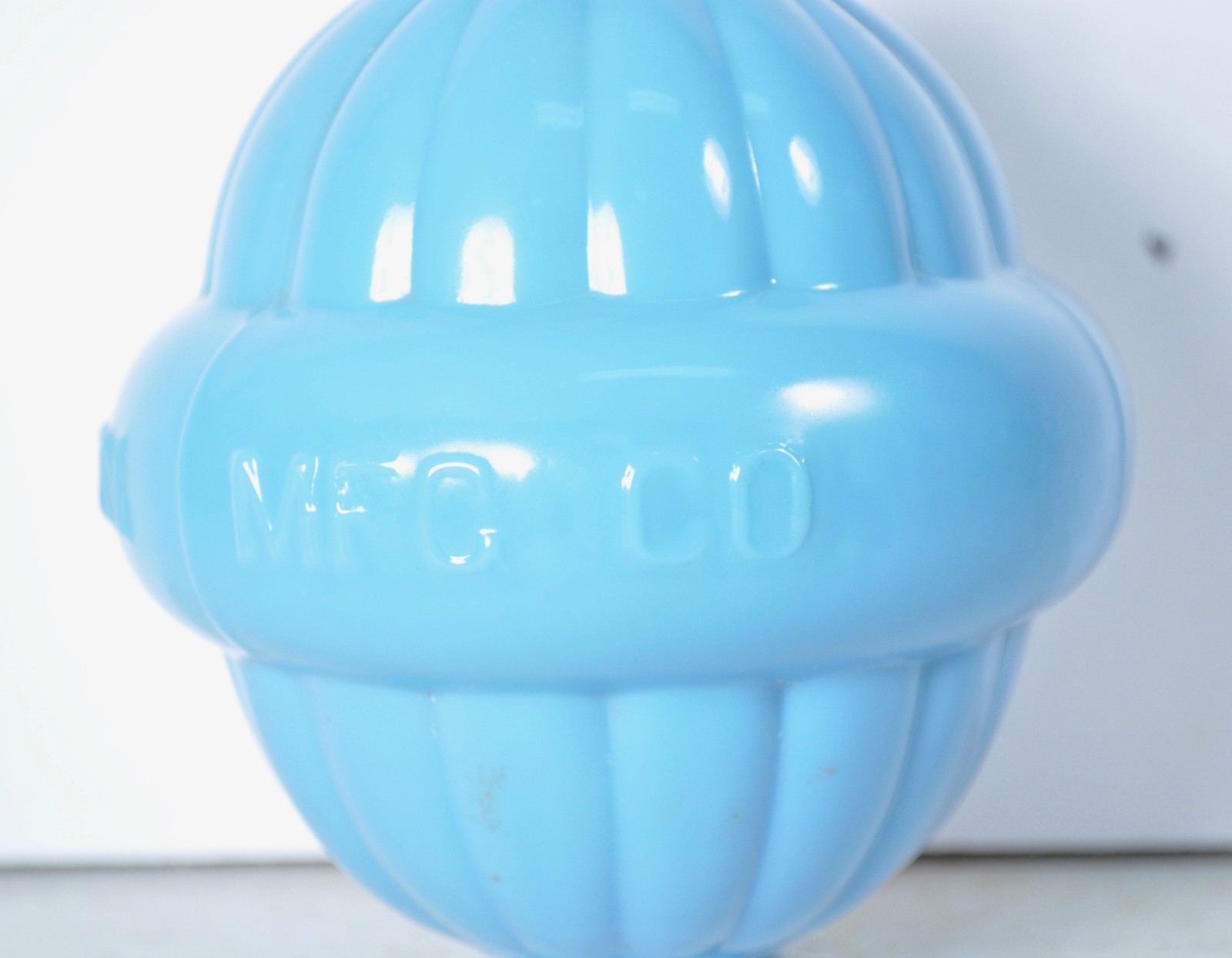 LIGHTNING ROD BALL W.C. SHINN BELTED RIBBED BLUE LINCOLN NE WEATHERVANE