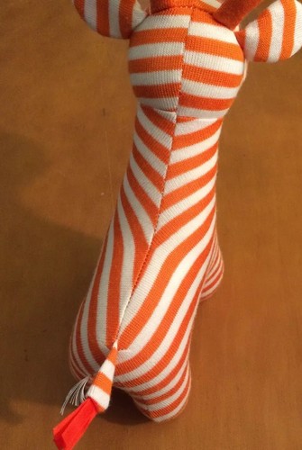 Little Jellycat London Knit Orange And White Giraffe Plush Rattle 9
