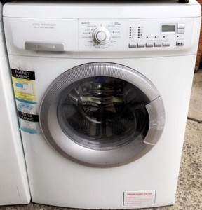 Electrolux 8KG Front Load Washing Machine | Washing Machines & Dryers