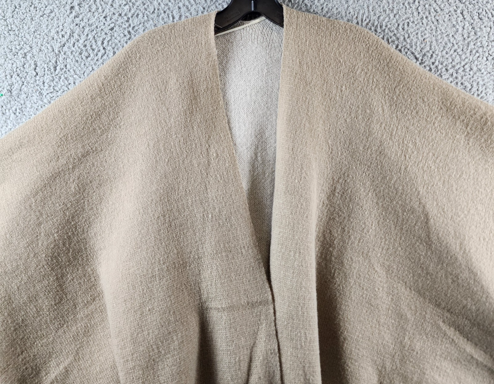 On 34th Tight Knit Reversible Wrap Sweater Women's O/S Taupe/Ivory Open Front - Picture 4 of 13