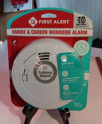 First Alert Battery Smoke & Carbon Monoxide Detector Alarm Talking NIP