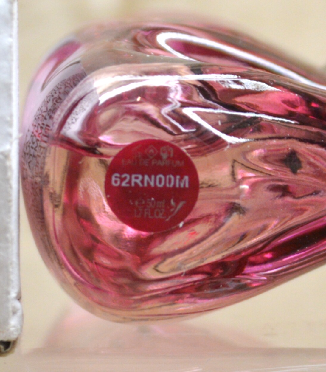 BONBON VIKTOR&ROLF EAU DE PARFUM SPRAY 1.7 OZ. 50 ML TESTER WITH CAP