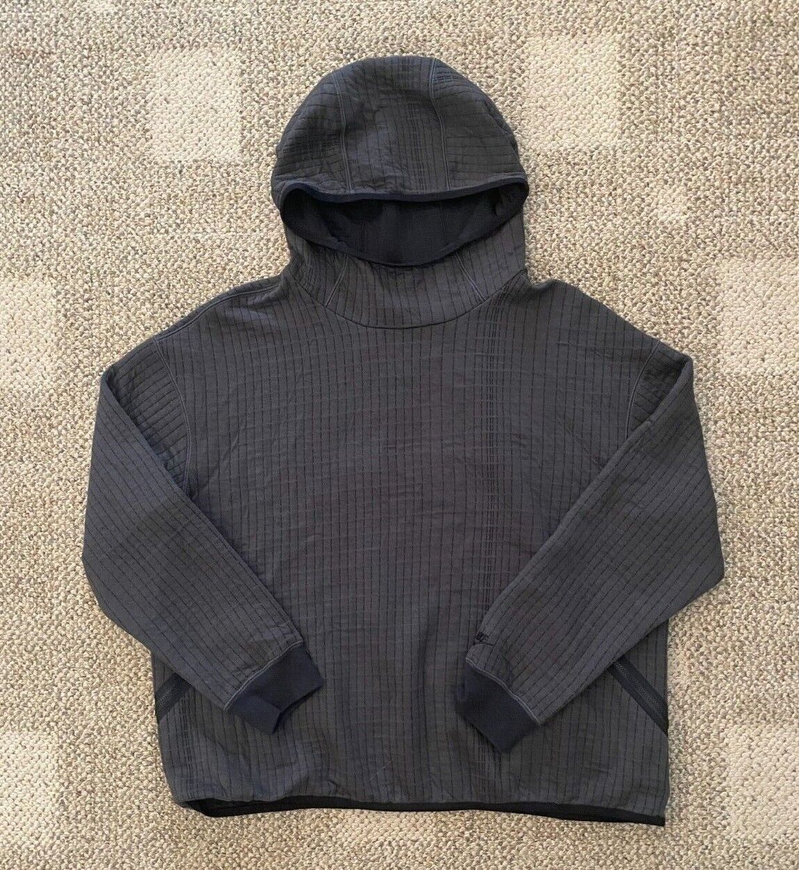 Nike Air Jordan Therma-Fit Large 12-13 Full Zip up Hoodie