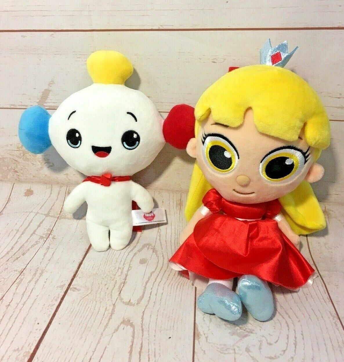 2 Aurora 12