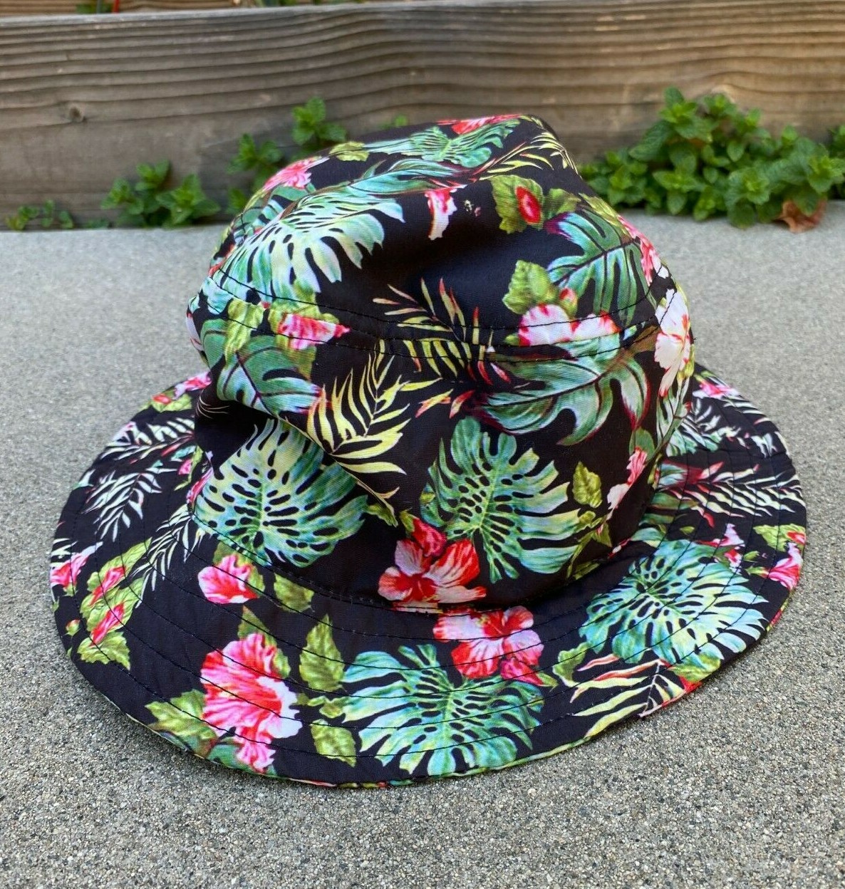 人気アイテムランキング(新品)  Floral Mame embroidered hat bucket 帽子