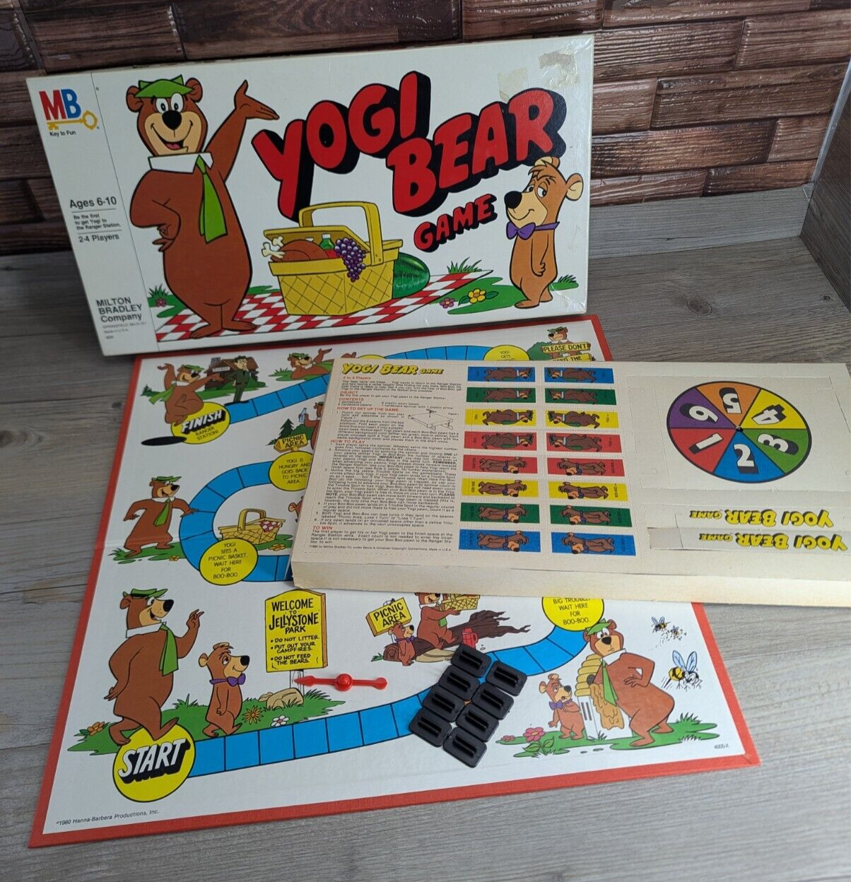Yogi Bear Board Game 1980 Milton Bradley 4005 Complete