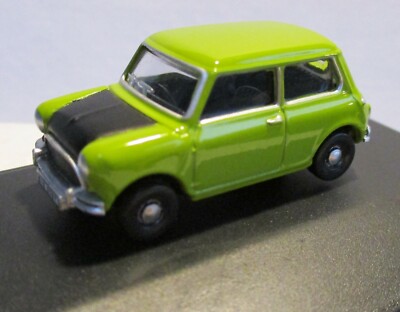 Oxford 76MN005S Lime Green Mini (Like Mr Bean) DieCast 1