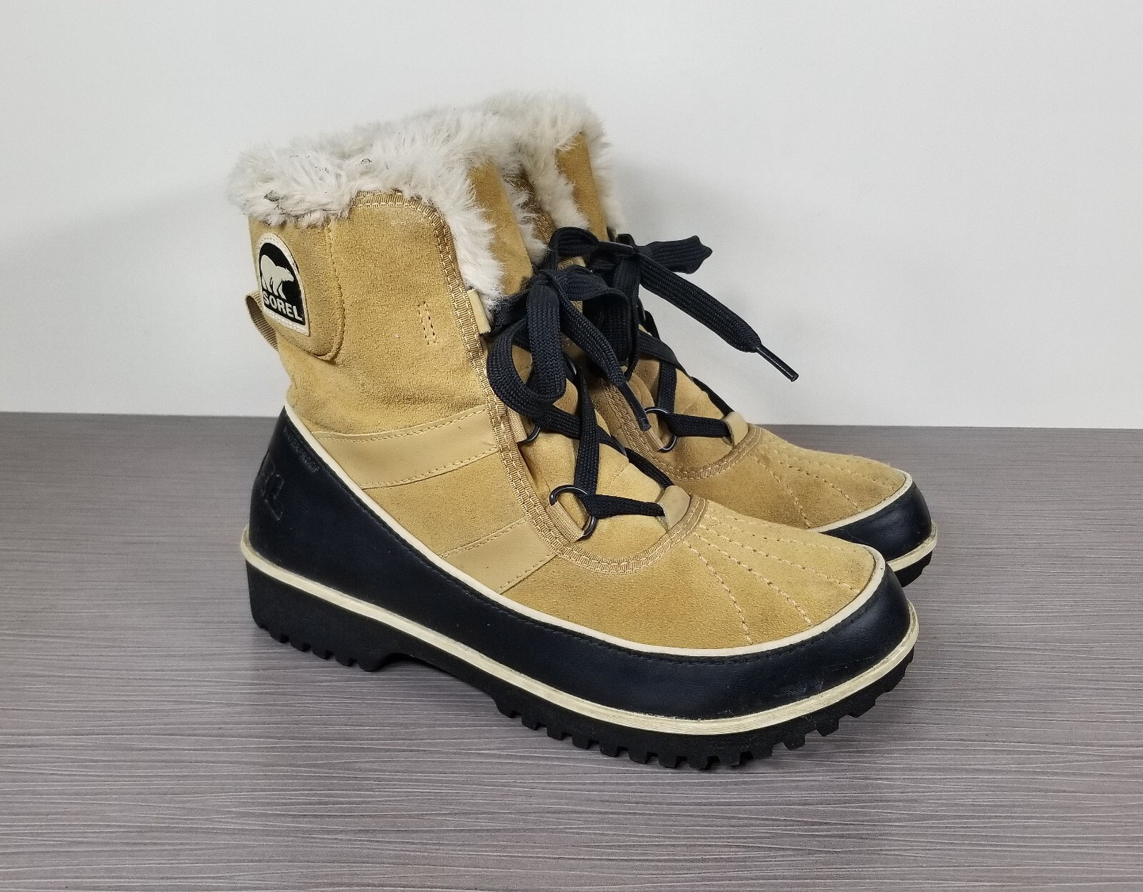 Sorel Tivoli II Waterproof Boot, Curry Suede, Womens Size 7.5 / 38.5