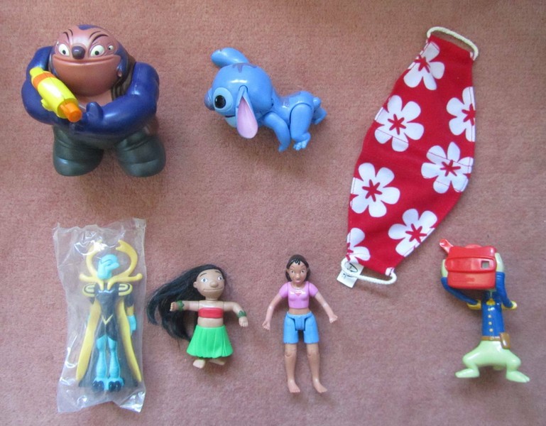 lilo and stitch mcdonalds toys 2002