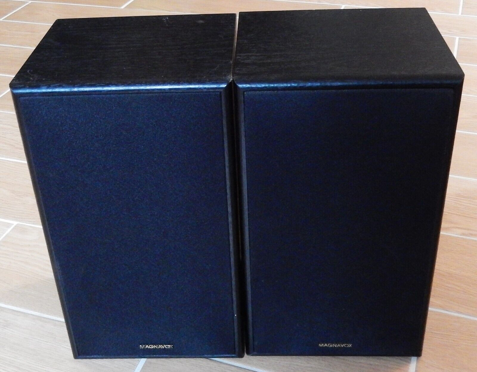 Pair of Magnavox MX891SSS Stereo Black Bookshelf Speakers | eBay Pair of Magnavox MX891SSS Stereo Black Bookshelf Speakers | eBay