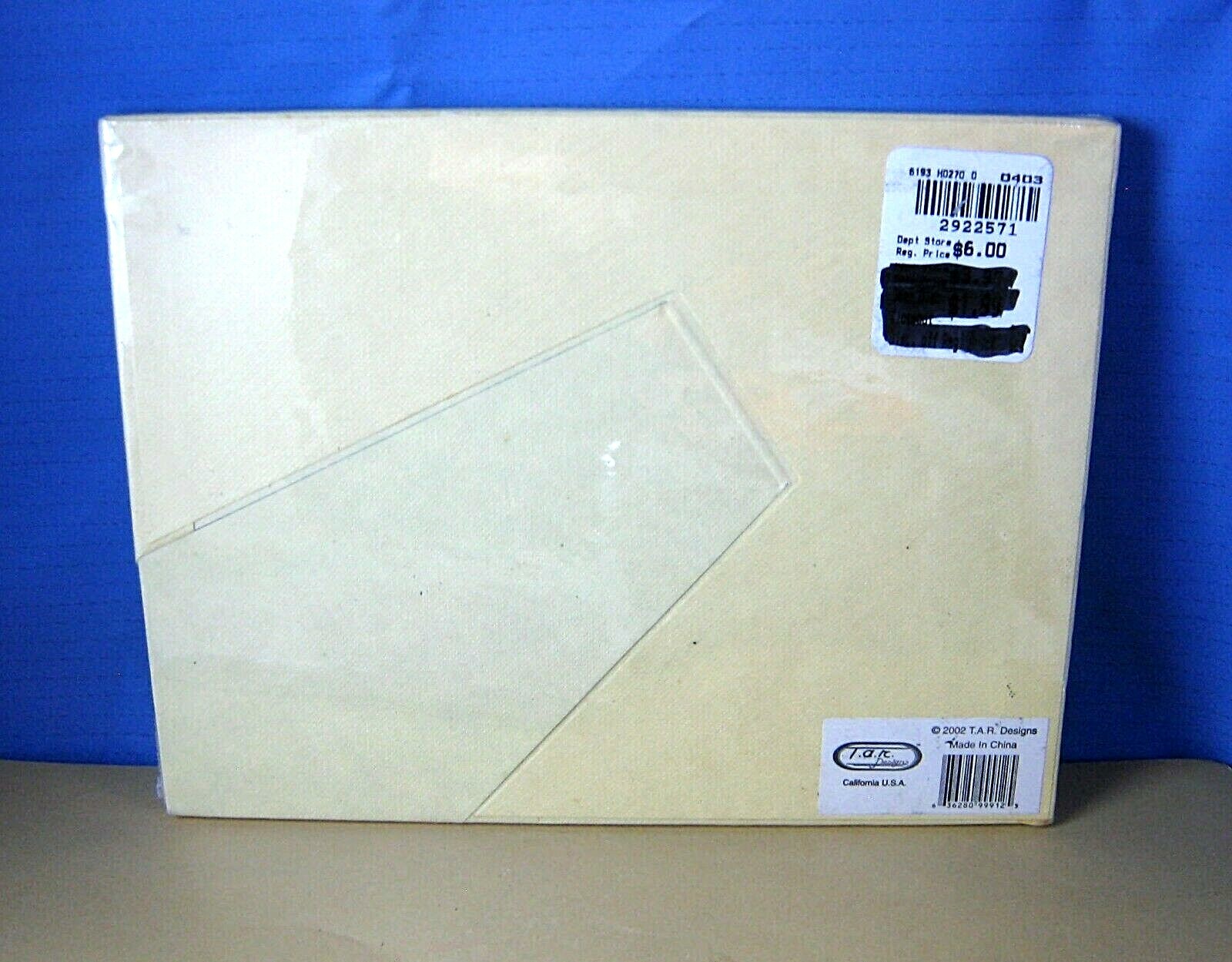< NEW T.A.R. Designs EASEL BACK TEDDY BEAR PHOTO FRAME 3x5” 4x6” Baby Blue Edge