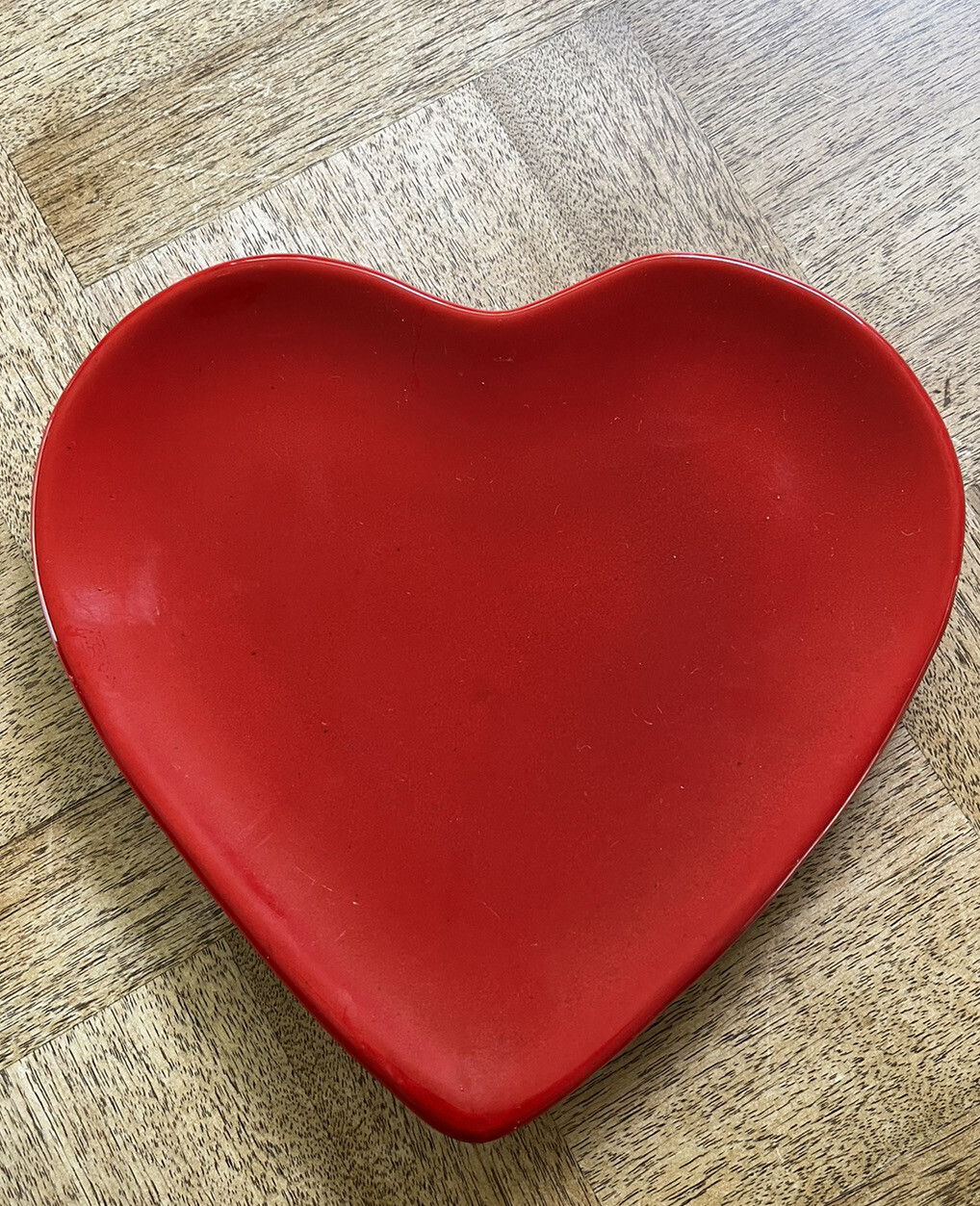 Amazon.com: Ashtray Ash Container Heart Serving Plates Heart