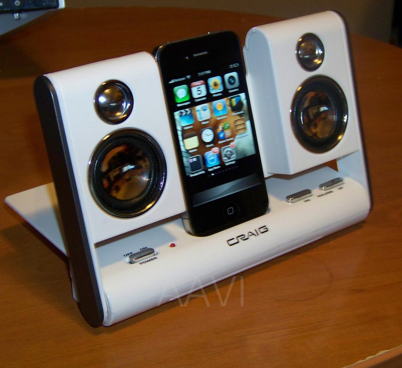 CRAIG Portable Powered Travel Speaker Dock for iPod Nano iPhone Zune