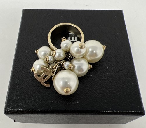 丸山　vintage Old CHANEL ブローチ 丸山 vintage Old CHANEL ブローチ 楽天市場】ヴィンテージ