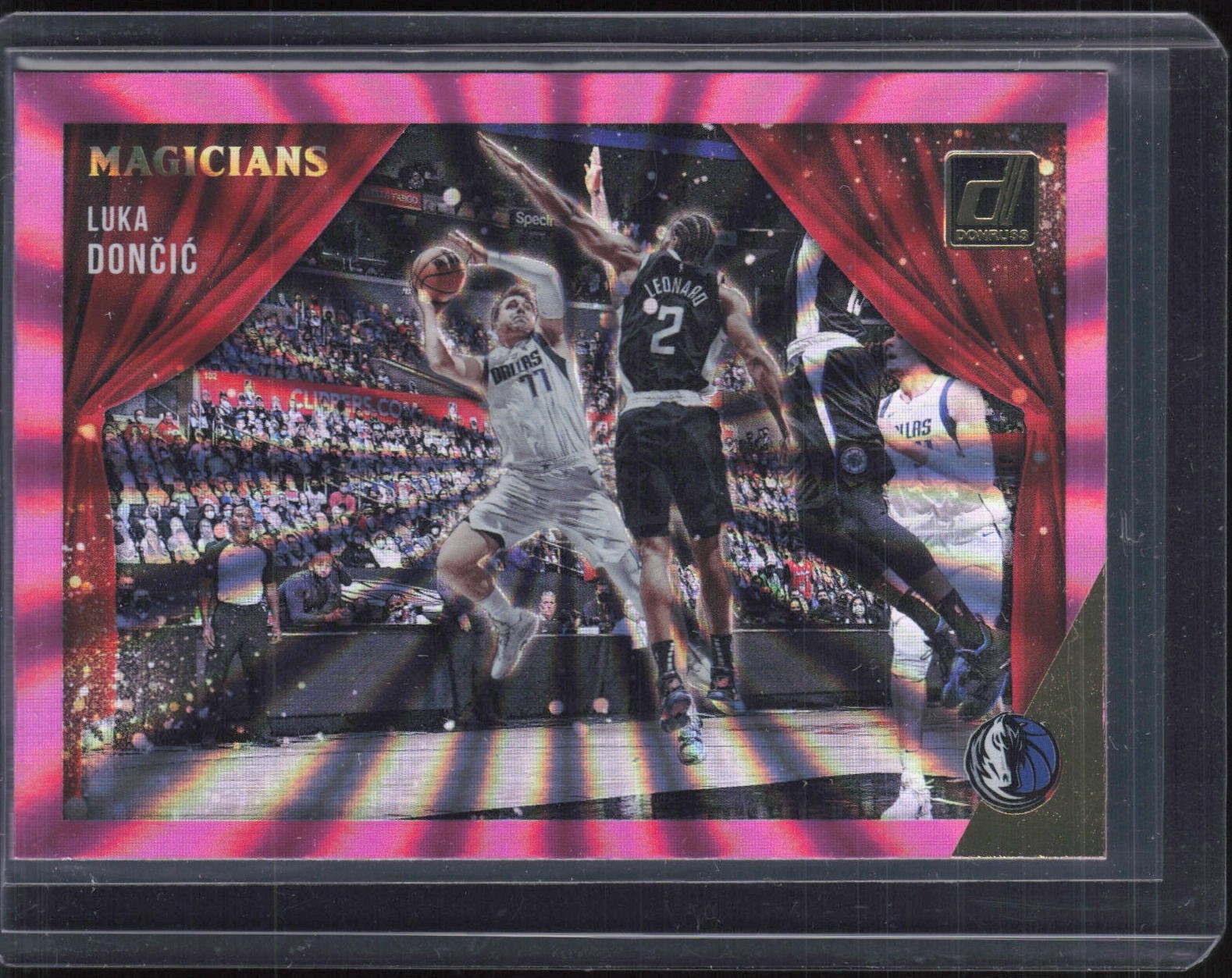 2021 Panini Donruss Magicians Holo Pink Laser #5 Luka Dončić