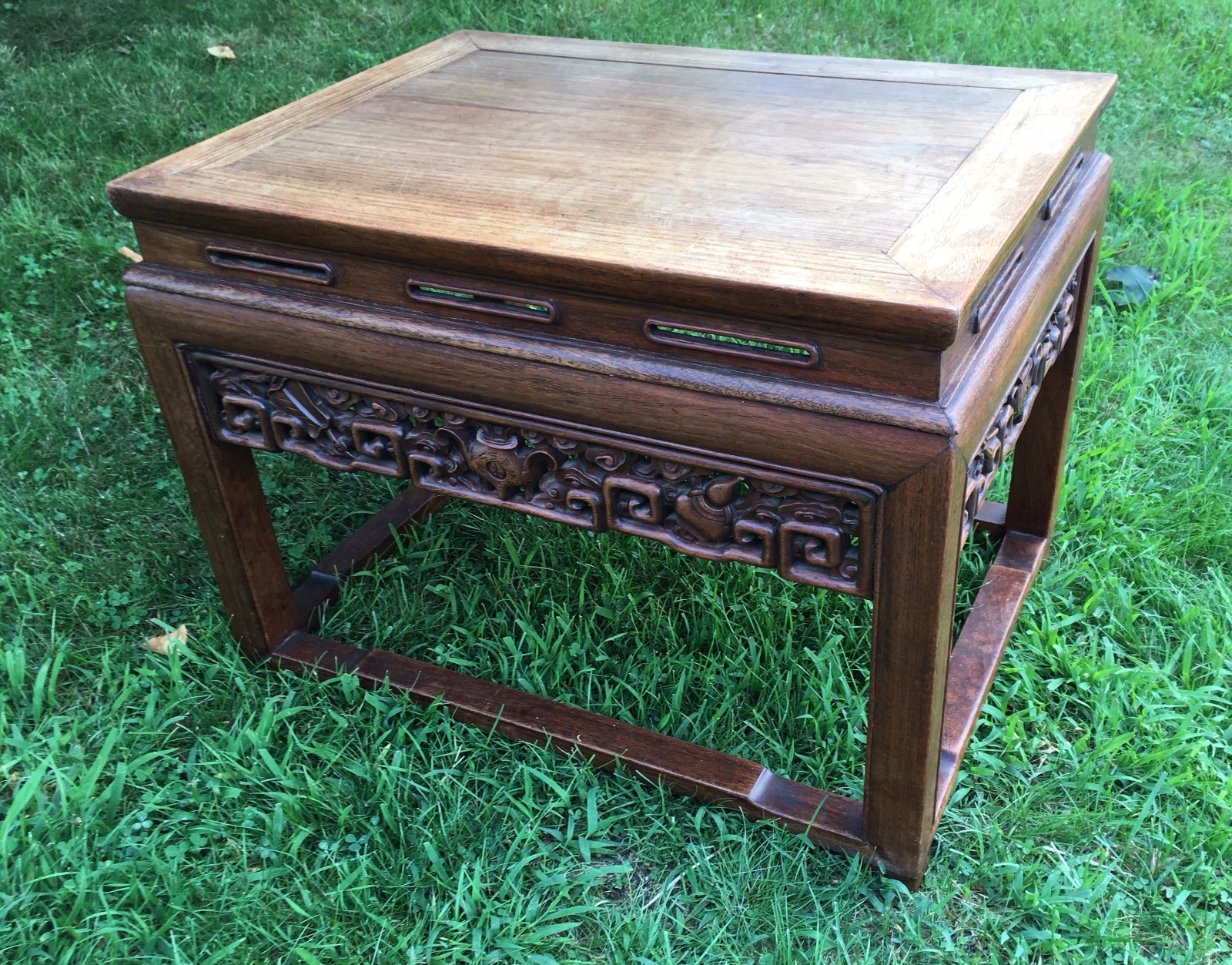 Ming or Qing Dynasty Huanghuali Bench Stool TAIJITU Yin Yang Bagua Feng Shui !!!