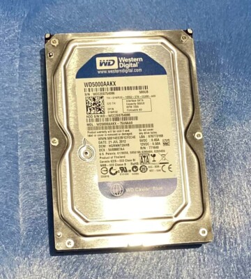 Western Digital WD Blue WD5000AAKX 500 GB SATA III 3.5 in Hard Drive