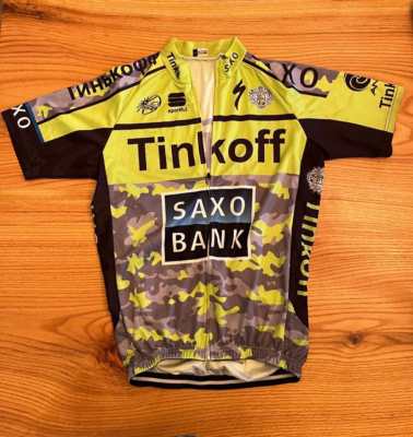 Specialized sales saxo bank