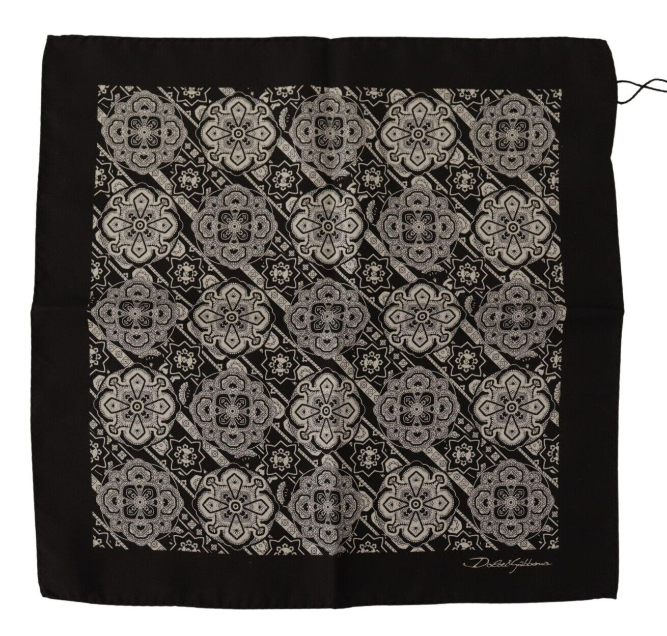 

DOLCE - GABBANA Шарф Черный с рисунком DG Квадратный платок 30см X 30см