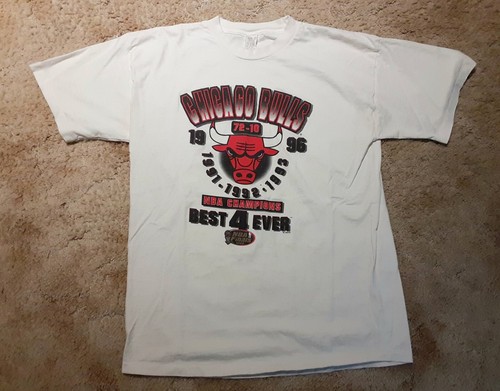 Vintage 1996 Chicago Bulls T-Shirt XL Best 4 Ever NBA
