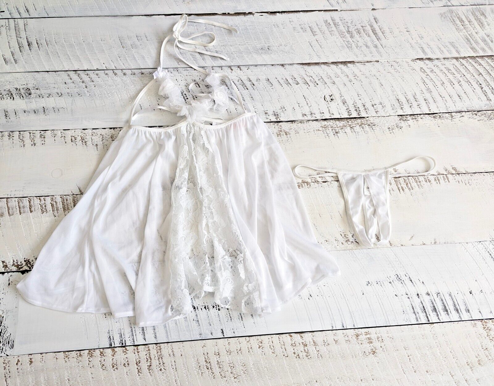 Dreamgirl Lingerie Size S Vintage White Bridal Lace & Mesh Open-Cup Babydoll Set